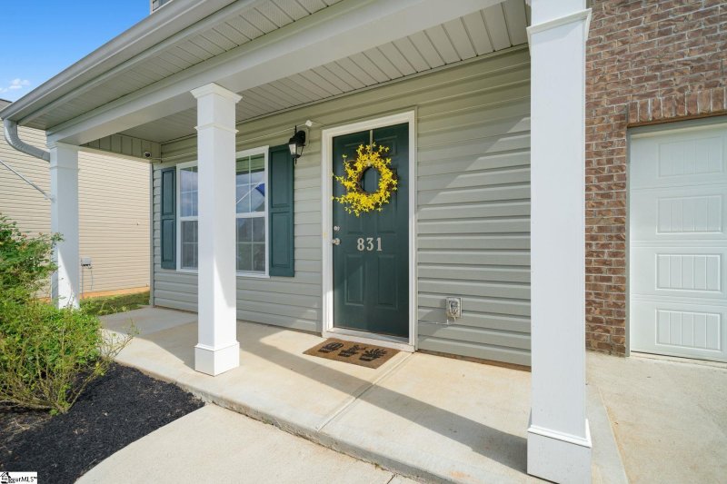 Property image 3 at 831 MARKHAM Circle, Moore, SC 29369