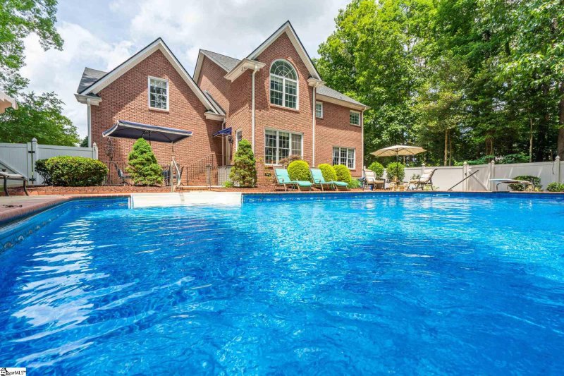 Property image 3 at 225 Watersedge Drive, Boiling Springs, SC 29316