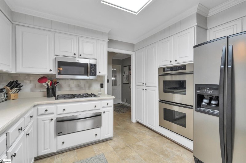 Property image 4 at 311 Clevedale Court, Spartanburg, SC 29301