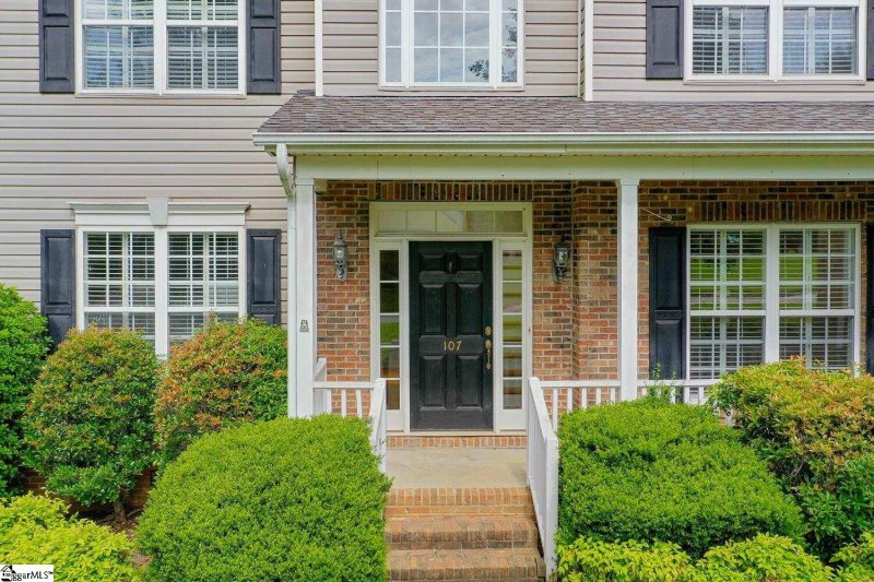 Property image 4 at 107 Warren Drive, Easley, SC 29640