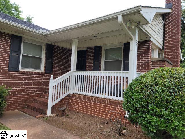 Property image 2 at 3 Lord Fairfax Drive, Greenville, SC 29605