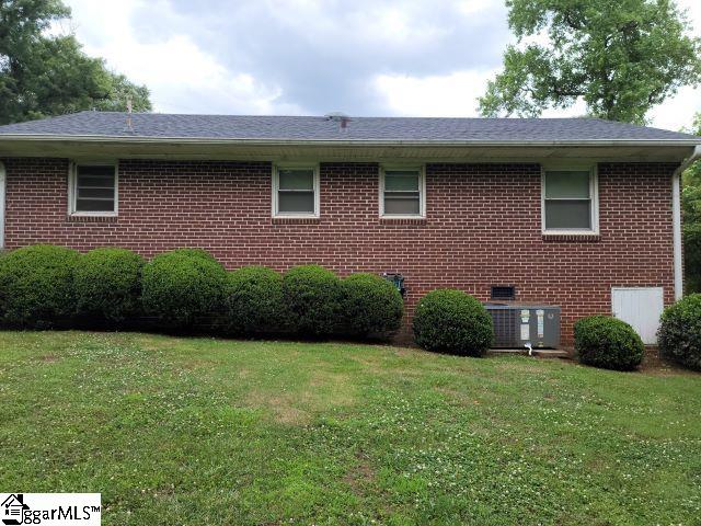 Property image 4 at 3 Lord Fairfax Drive, Greenville, SC 29605
