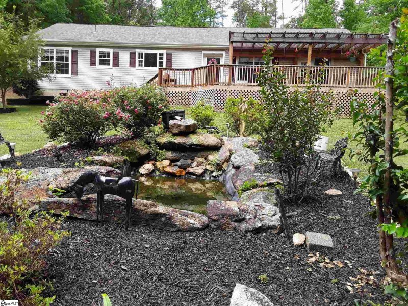 117 Willys Creek Circle