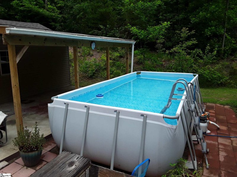 Property image 2 at 117 Willys Creek Circle, Pickens, SC 29671