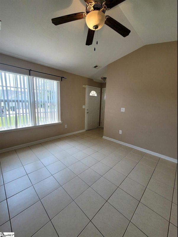 Property image 3 at 148 Kingscreek Drive, Greer, SC 29650-5111