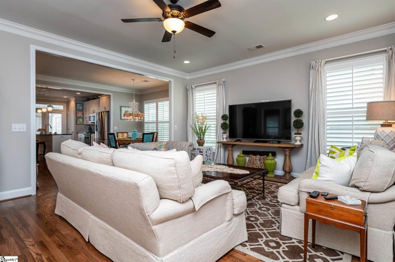 Property image 4 at 15 Flintwood Drive, Simpsonville, SC 29681