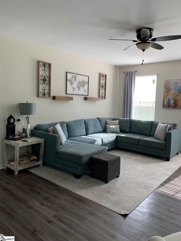 Property image 2 at 207 Castleton Circle, Boiling Springs, SC 29316