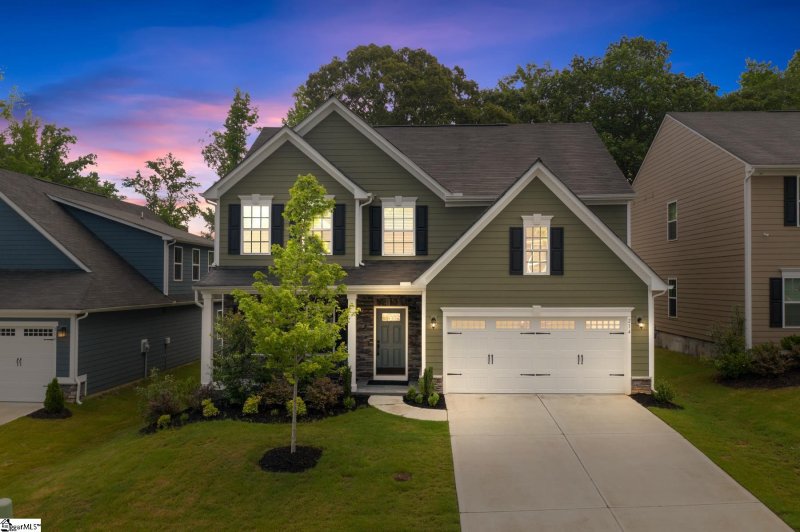 Property image 2 at 214 Limberlock Way, Simpsonville, SC 29681