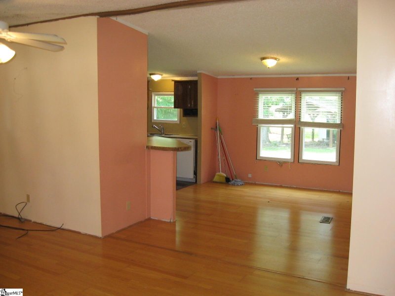 Property image 5 at 1 Long Acre Lane, Simpsonville, SC 29681