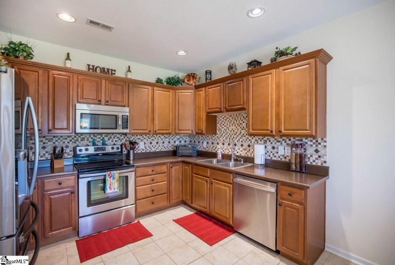 Property image 3 at 5 Rivers Edge Circle, Simpsonville, SC 29680