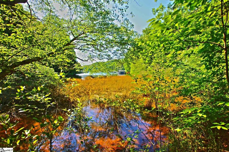 Property image 2 at 11 Windstone Court, Salem, SC 29676