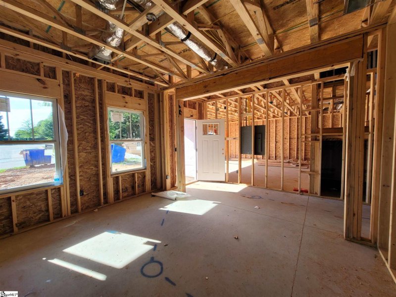 Property image 4 at 201 Dillon Circle, Spartanburg, SC 29307