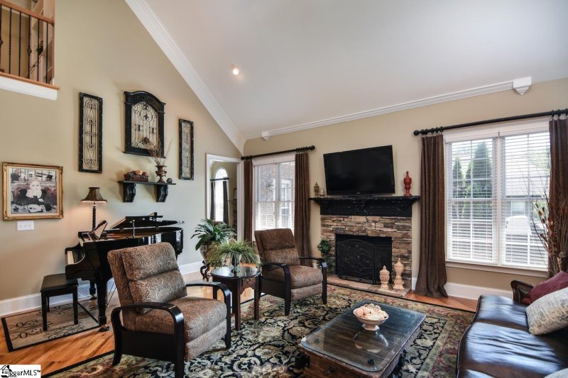 Property image 4 at 105 Palm Springs Way, Simpsonville, SC 29681