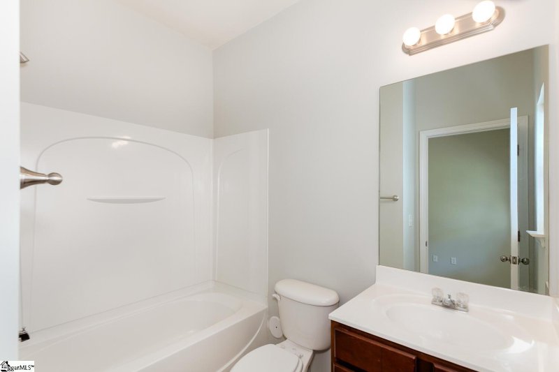 Property image 4 at 414 Woodbark Court, Mauldin, SC 29662