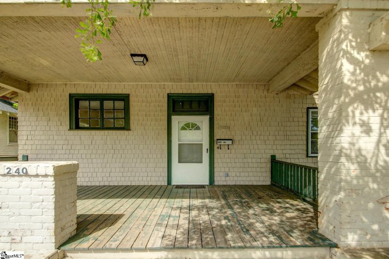 Property image 3 at 240 Hydrick Street, Spartanburg, SC 29306