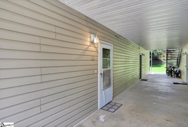 Property image 5 at 102 McKenna Circle, Greenville, SC 29615