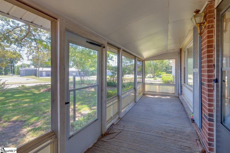 Property image 3 at 26 Pecan Terrace, Greenville, SC 29605