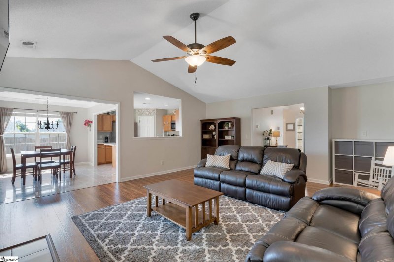 Property image 4 at 508 Reid School Road, Taylors, SC 29687