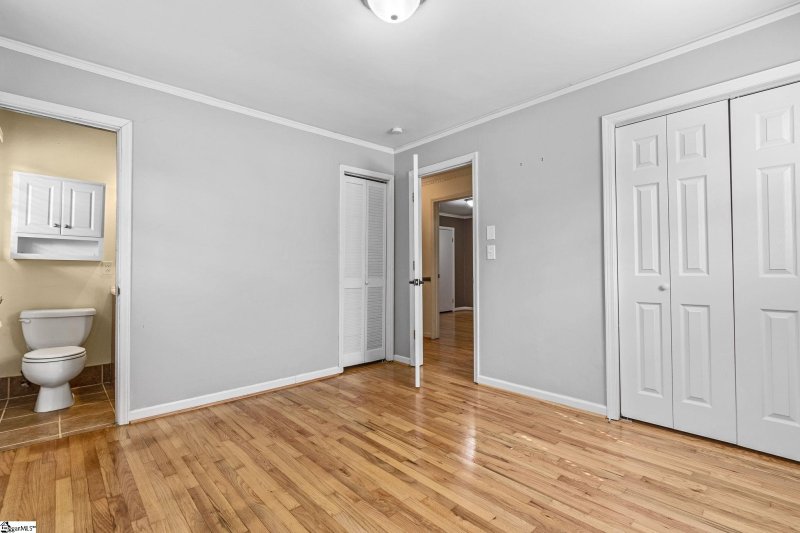Property image 3 at 14 Ardmore Drive, Taylors, SC 29687