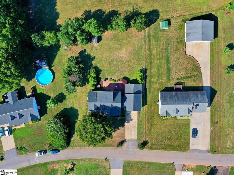 Property image 3 at 117 Martin Court, Williamston, SC 29697