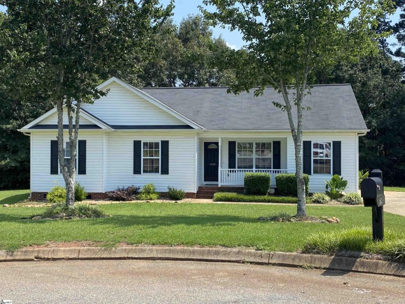 Property image 2 at 620 Delward Way, Greer, SC 29651