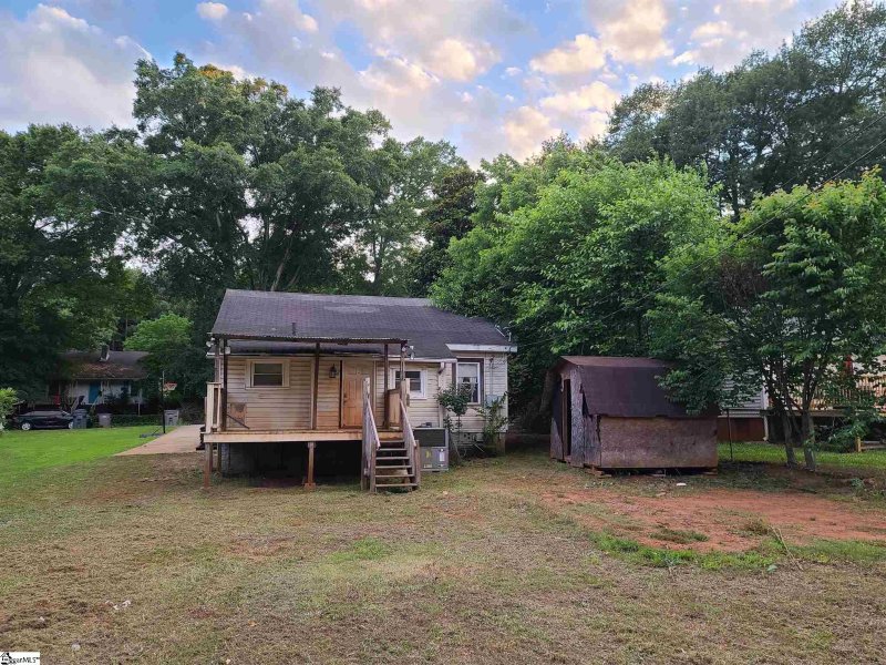 Property image 2 at 110 Lester Avenue, Greenville, SC 29617