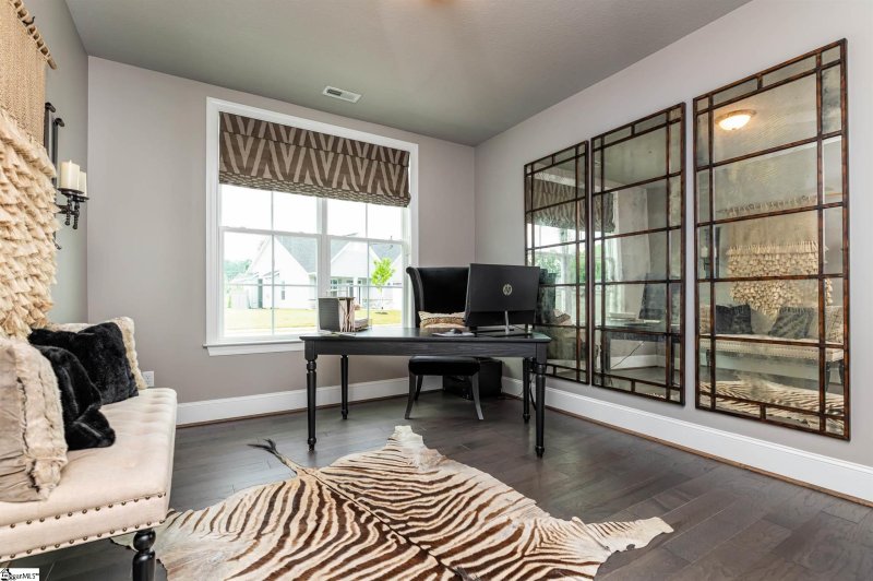 Property image 3 at 202 Fernbrook Trail, Greenville, SC 29615