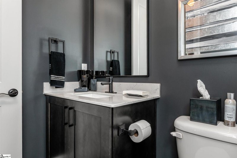 Property image 5 at 202 Fernbrook Trail, Greenville, SC 29615