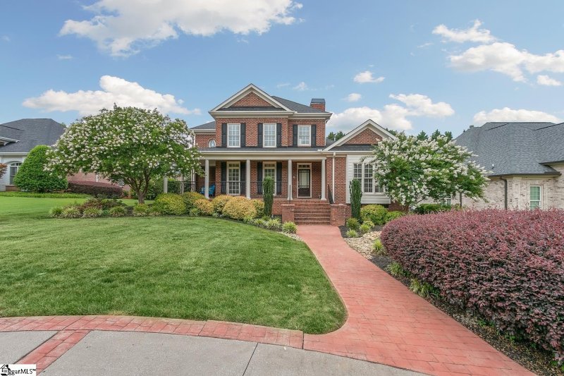 Property image 2 at 102 W Cleveland Bay Court, Greenville, SC 29615