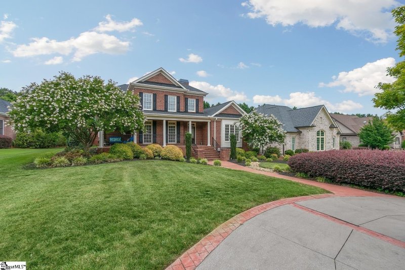 Property image 3 at 102 W Cleveland Bay Court, Greenville, SC 29615