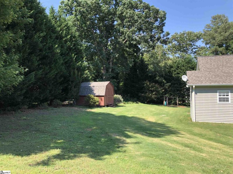 Property image 4 at 18 Clearwater Court, Taylors, SC 29687