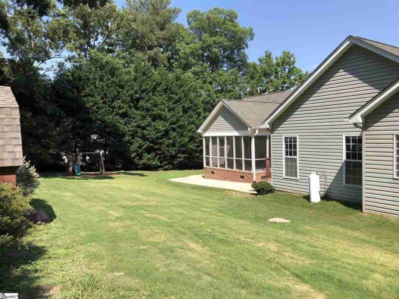 Property image 5 at 18 Clearwater Court, Taylors, SC 29687