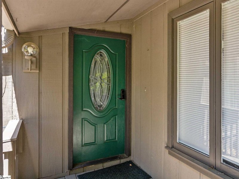 Property image 4 at 184 Inglewood Way, Greenville, SC 29615