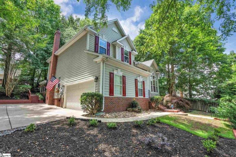 Property image 4 at 219 Windsong Drive, Greenville, SC 29615-6168