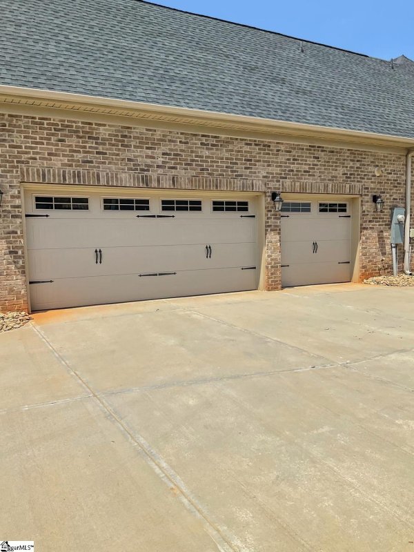 Property image 4 at 321 Crestgate Way, Easley, SC 29642