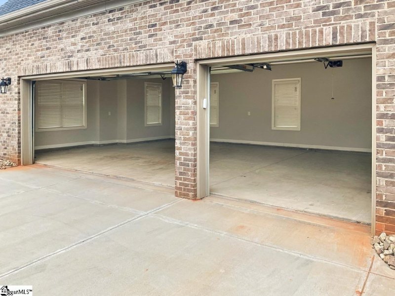 Property image 5 at 321 Crestgate Way, Easley, SC 29642