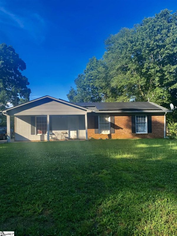 Property image 3 at 203 Idlewild Avenue, Greenville, SC 29605