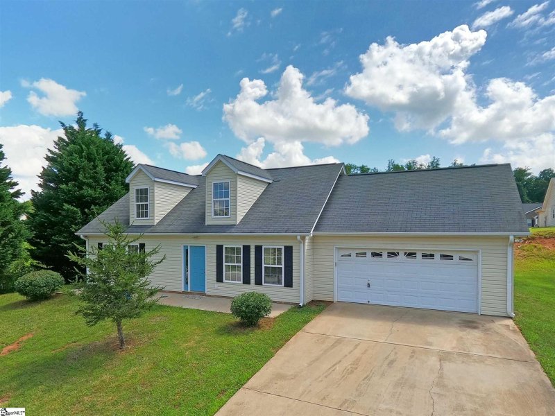 Property image 2 at 22 Laws Lane, Piedmont, SC 29673