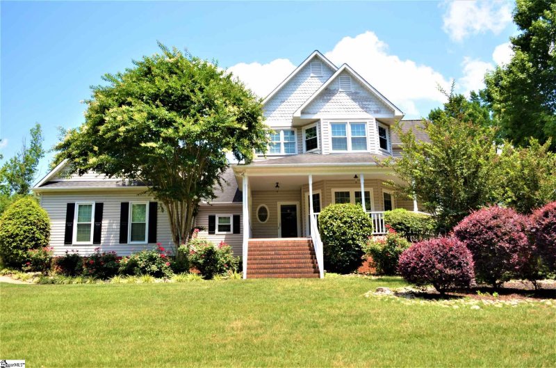 Property image 2 at 102 N Clearstone Court, Easley, SC 29642