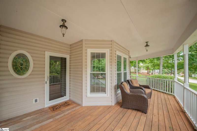 Property image 5 at 102 N Clearstone Court, Easley, SC 29642