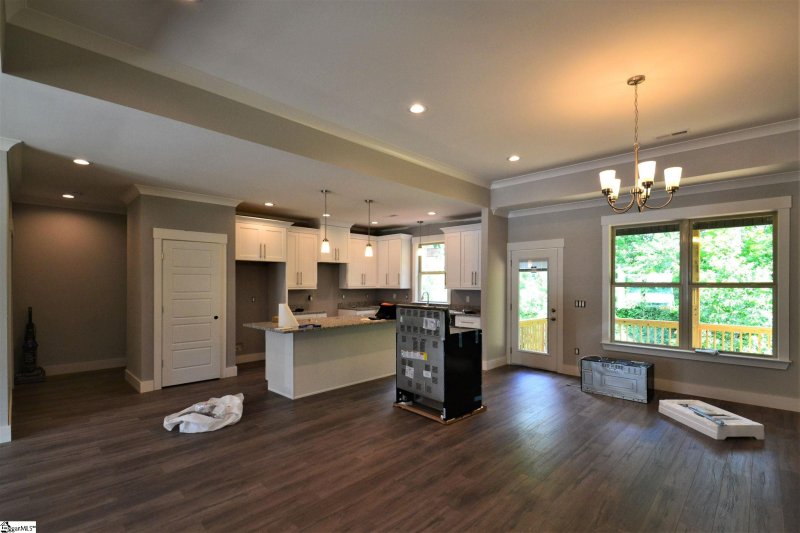 Property image 3 at 877 Affirmed Drive, Boiling Springs, SC 29316