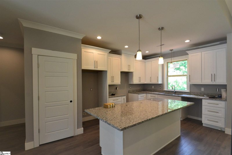 Property image 5 at 877 Affirmed Drive, Boiling Springs, SC 29316