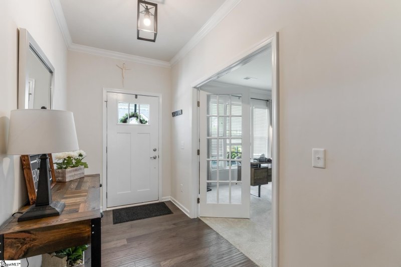 Property image 3 at 104 Waters Run Lane, Simpsonville, SC 29681