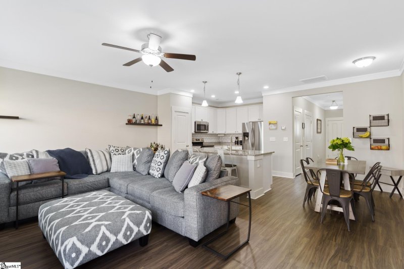 Property image 5 at 206 Button Willow Street, Taylors, SC 29687