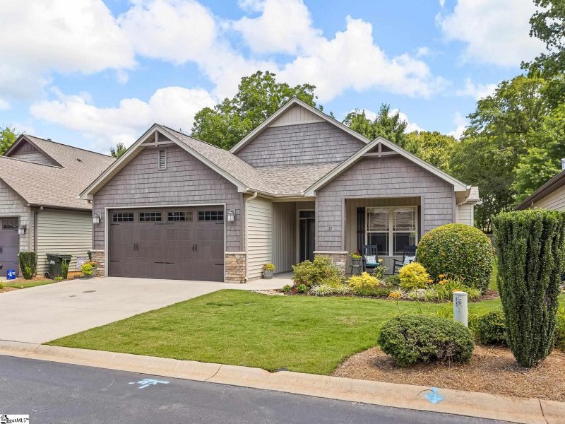 12 Dolerite Drive