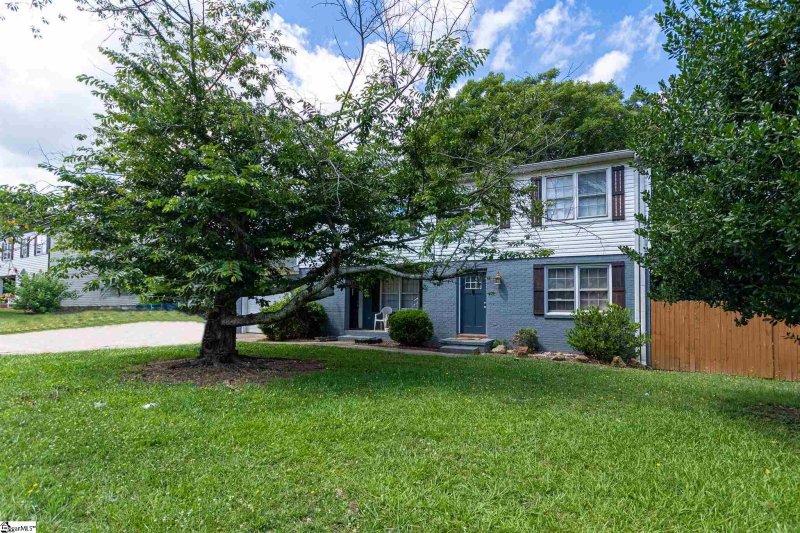 Property image 2 at 102 WEXFORD Drive, Taylors, SC 29687