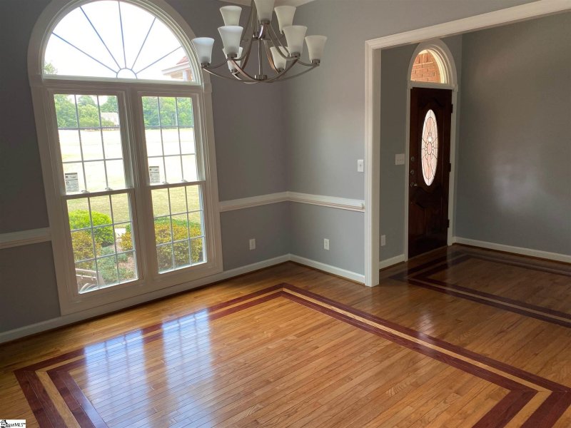 Property image 3 at 213 Ridge Way, Simpsonville, SC 29680