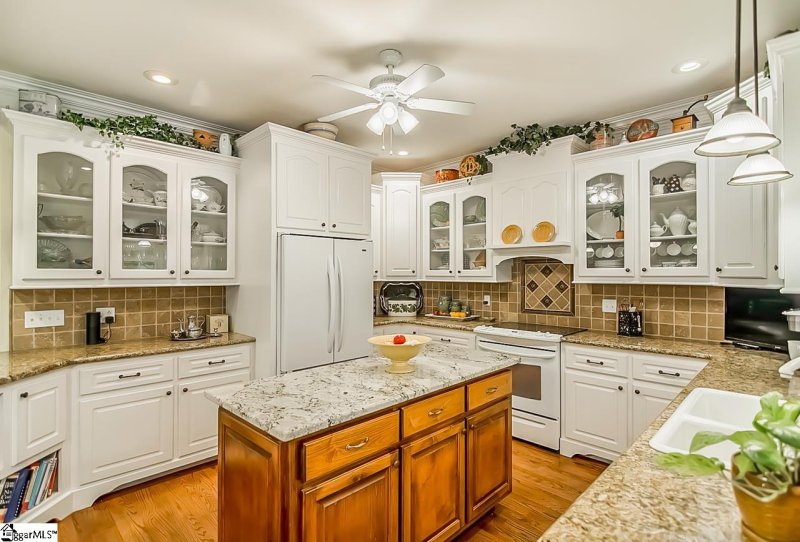 Property image 3 at 212 Banbury Circle, Simpsonville, SC 29681