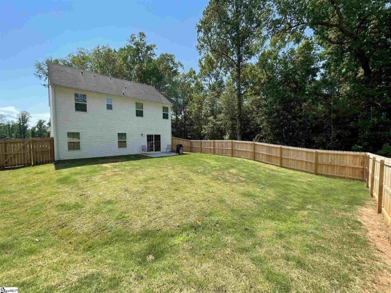 Property image 4 at 112 Henley Court, Easley, SC 29642