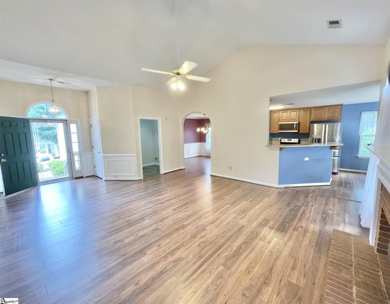 Property image 5 at 117 Northcliff Way, Greenville, SC 29617